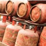 राजधानी दिल्ली में गोदाम से गैस बिक्री पर लगी रोक, वितरकों को दिए गए निर्देश