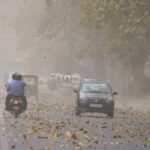 उत्तर प्रदेश के कई जिलों में गुरुवार को हुई बारिश से तापमान में आई गिरावट, फसलों को पहुंचा आंशिक नुकसान